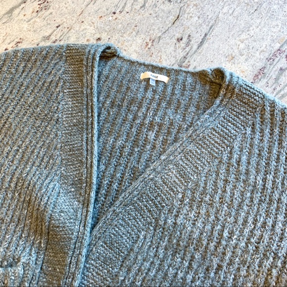 Pursue - Picture 15 of 15